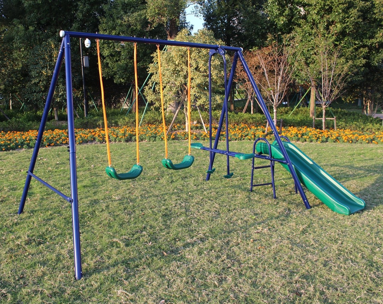 A - Frame Metal Swing Set w/ Slide (Blue, Green, Orange) - KiKiUMi