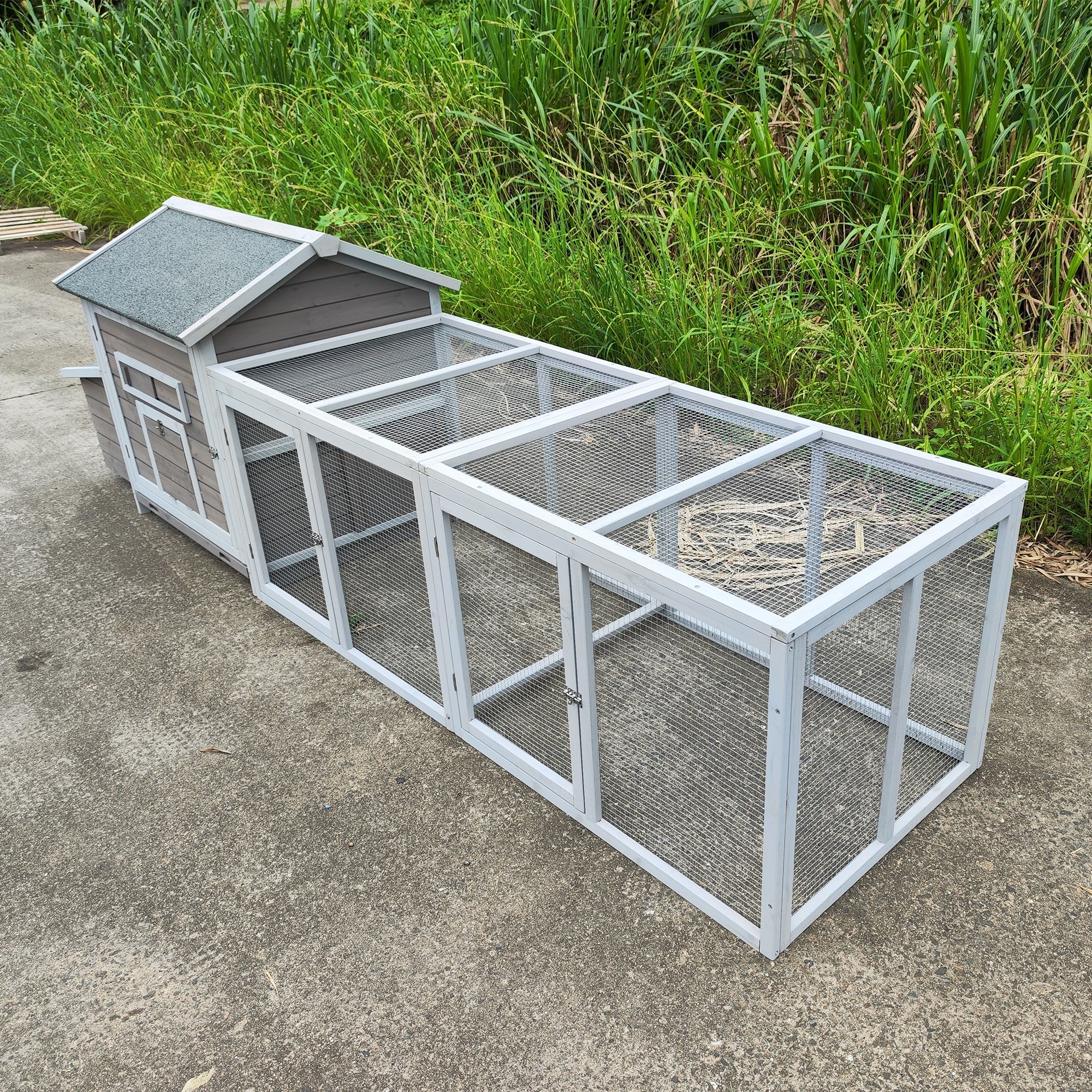 118 "Wooden outdoor chicken coop poultry cages - KiKiUMi