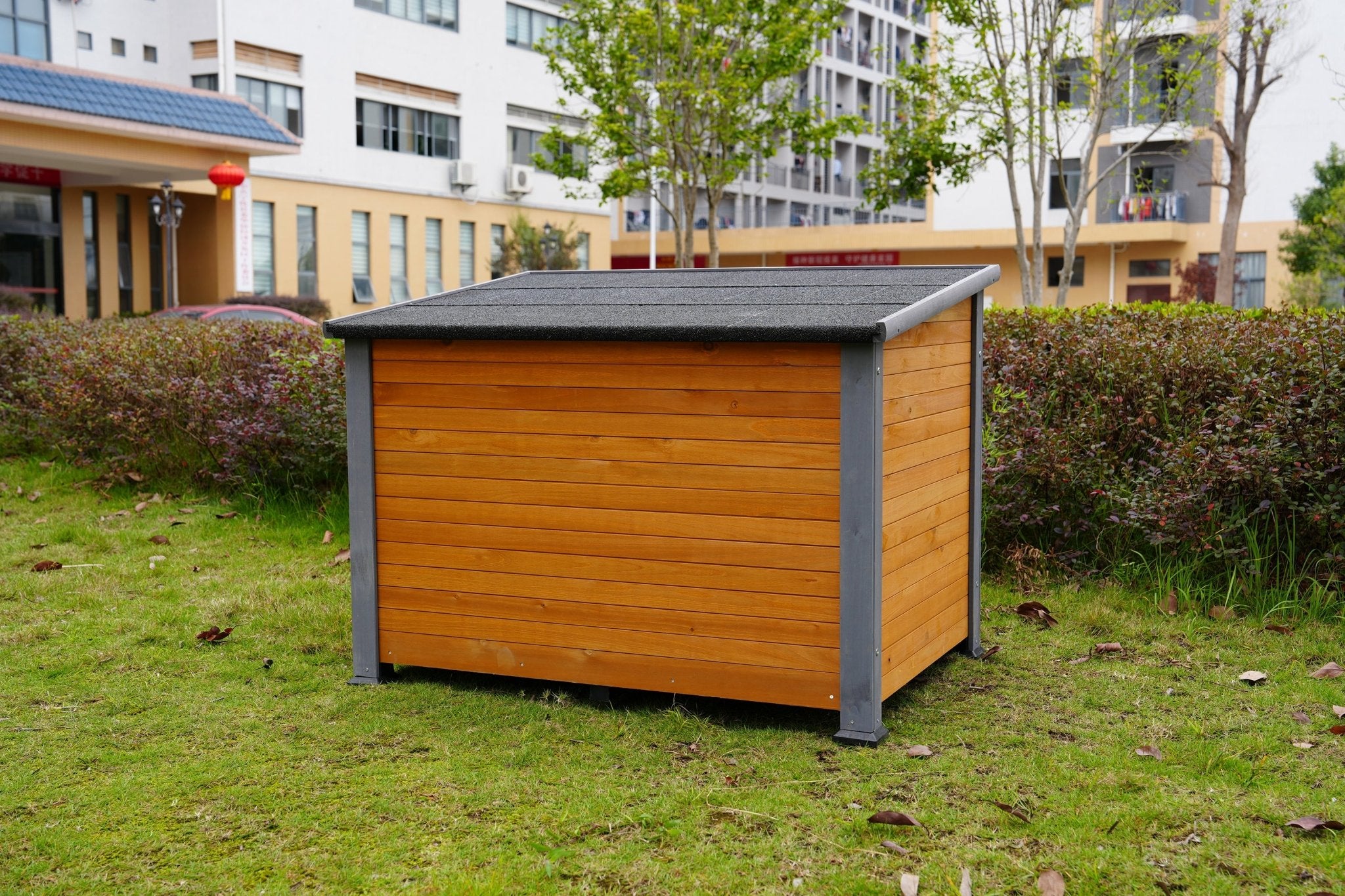 45' winter - warm outdoor and indoor solid wood dog kennel - KiKiUMi