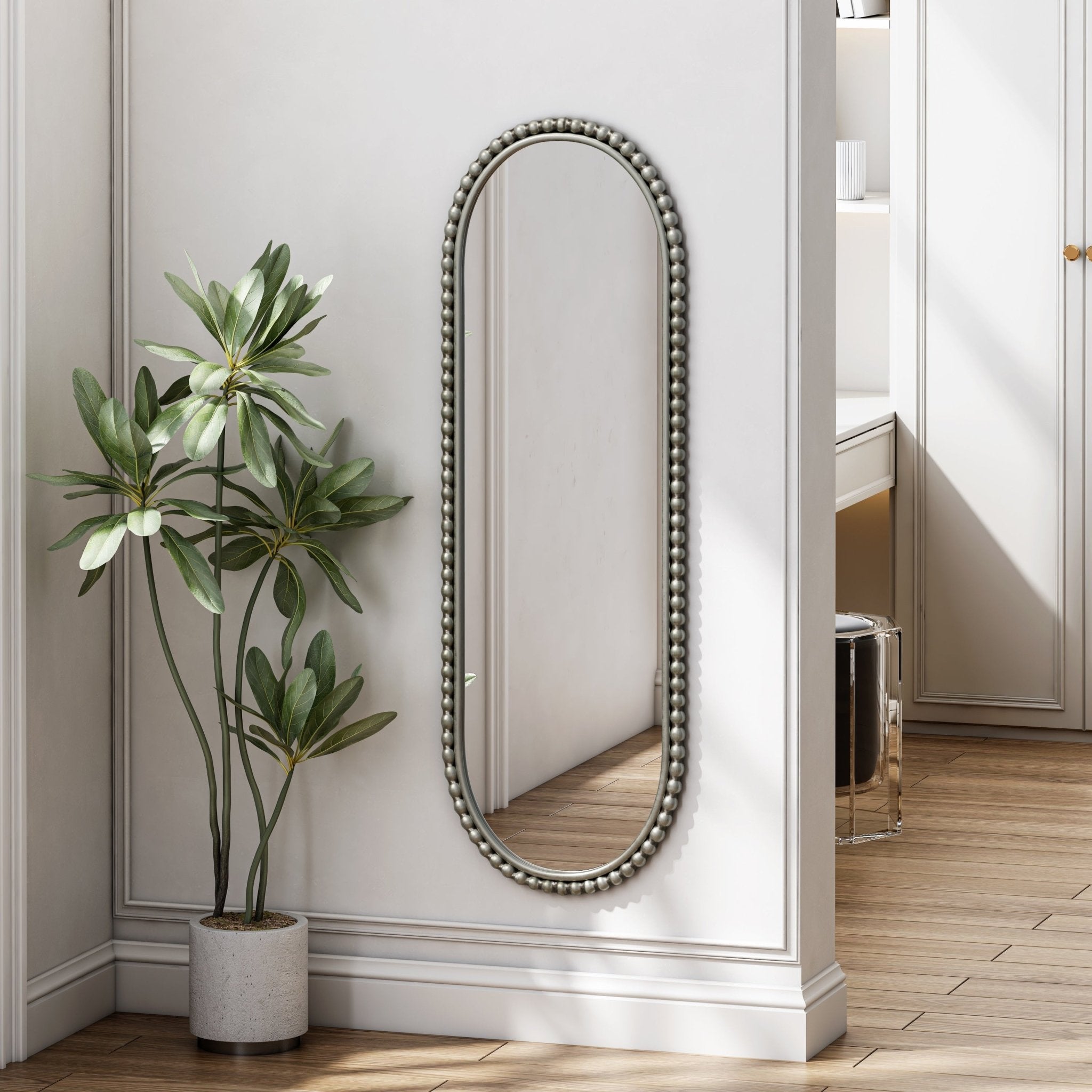 Antique silver - faced ironwork oval - shaped retro mirror - KiKiUMi