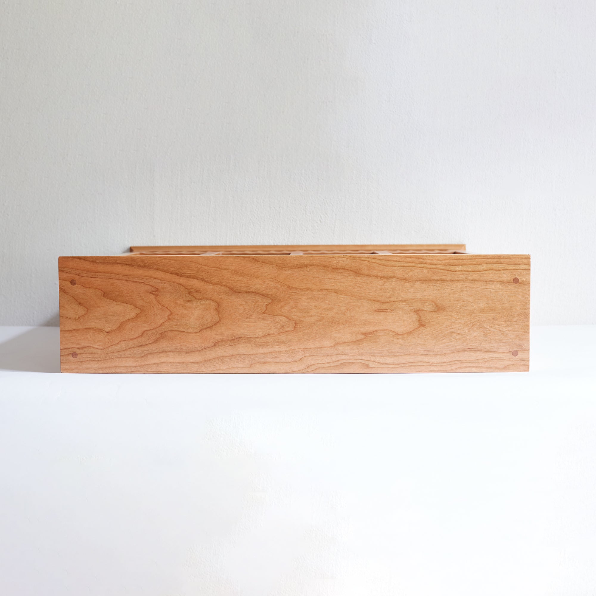 European-style wooden kitchen table cup holder