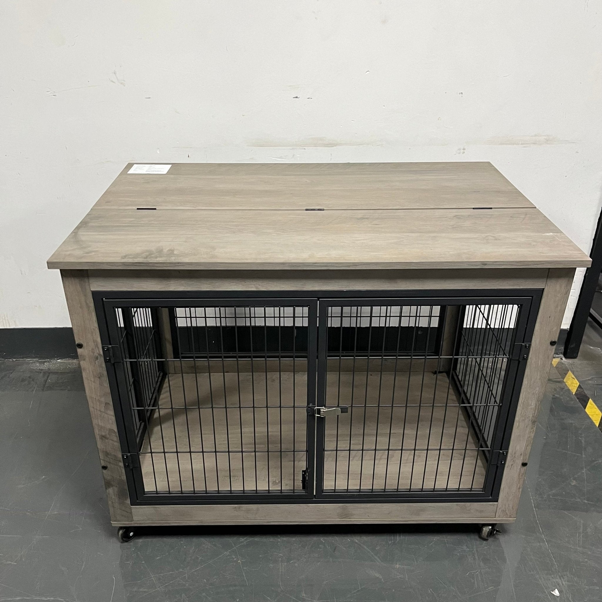 Dog box side table in the style of grey furniture - KiKiUMi