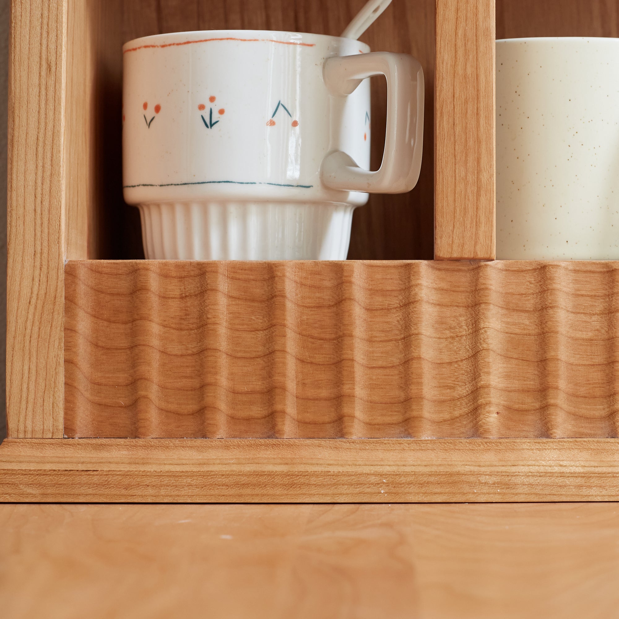 European-style wooden kitchen table cup holder