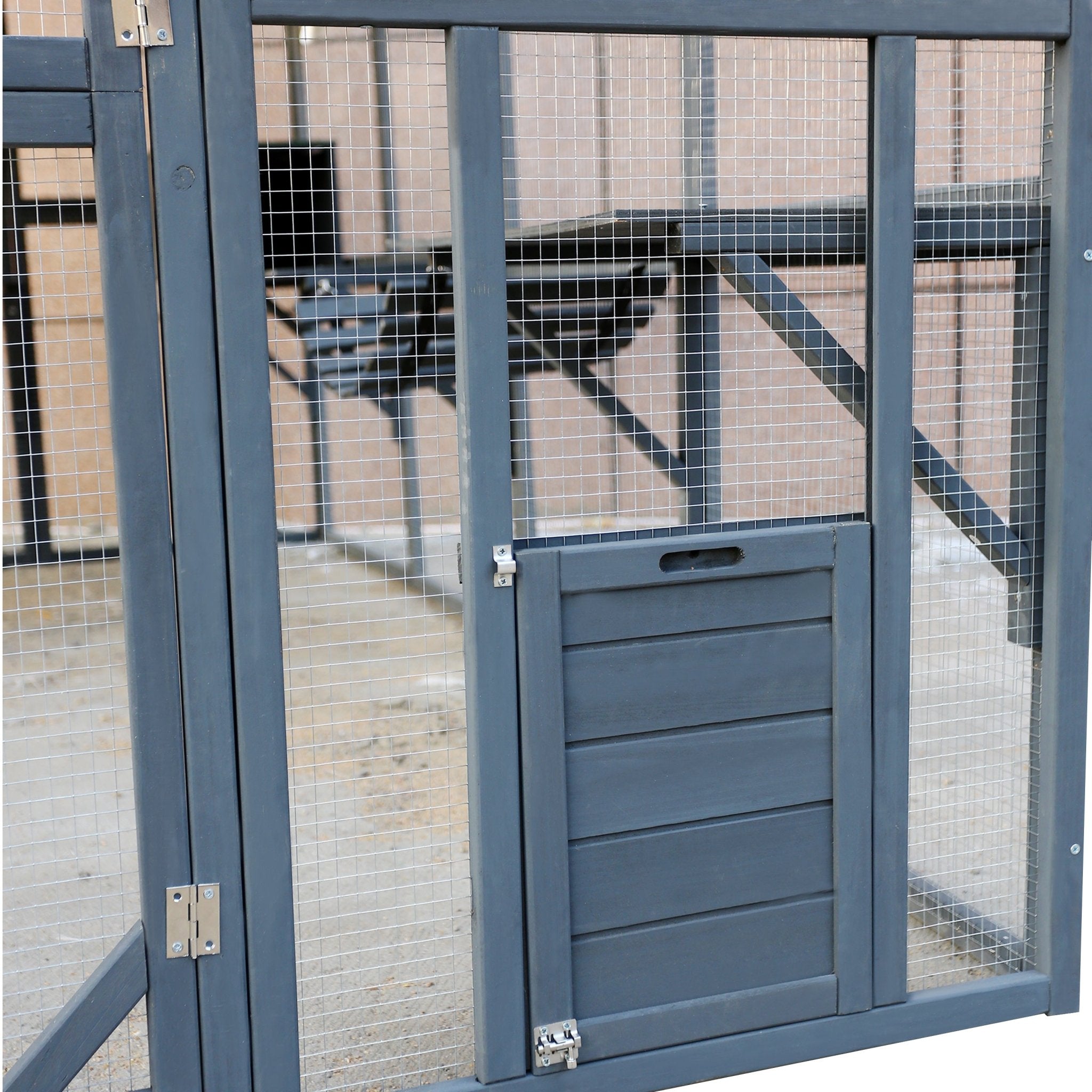 Large outdoor wooden cat enclosures - KiKiUMi