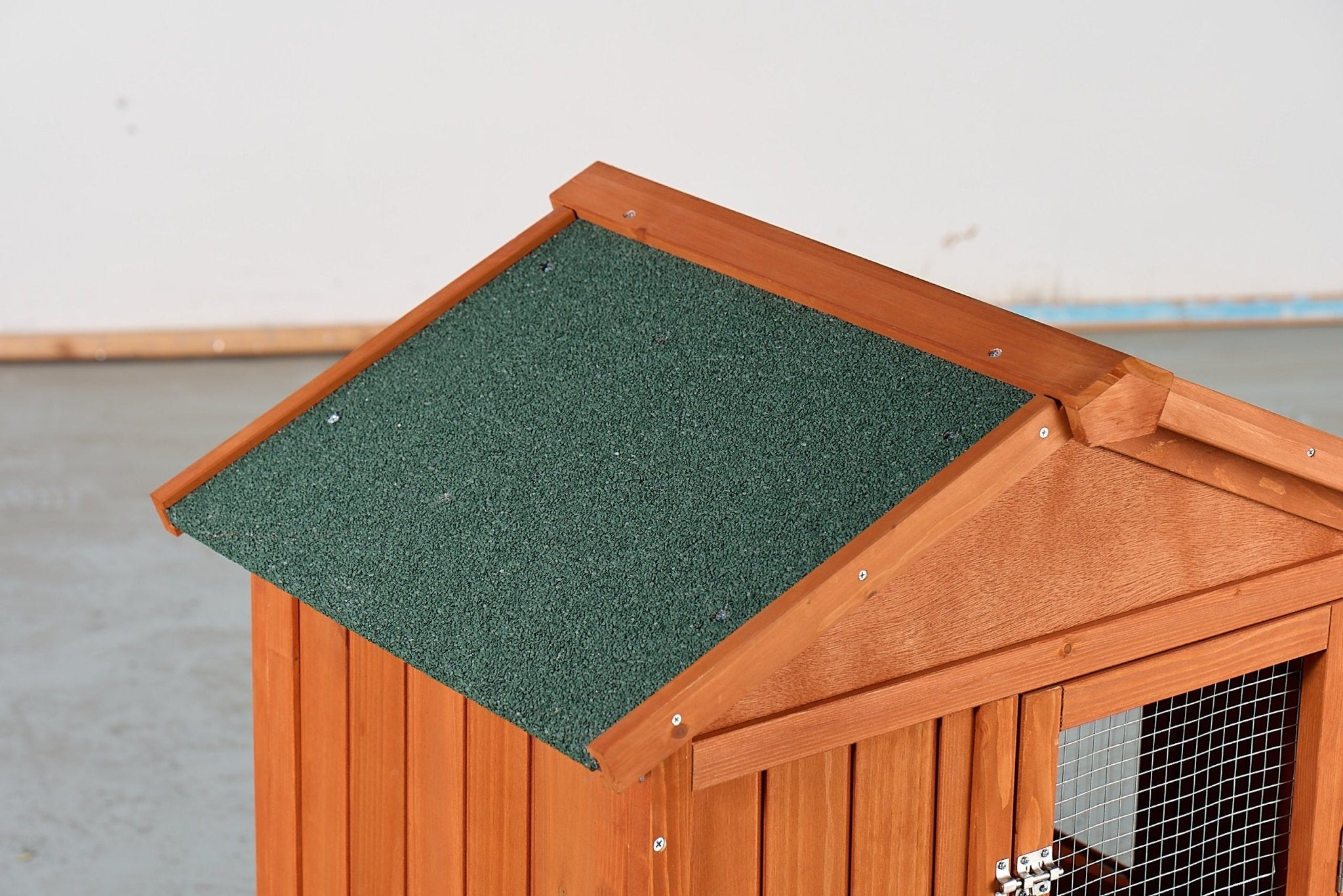 Large wooden cages for rabbits, chickens and guinea pigs - KiKiUMi