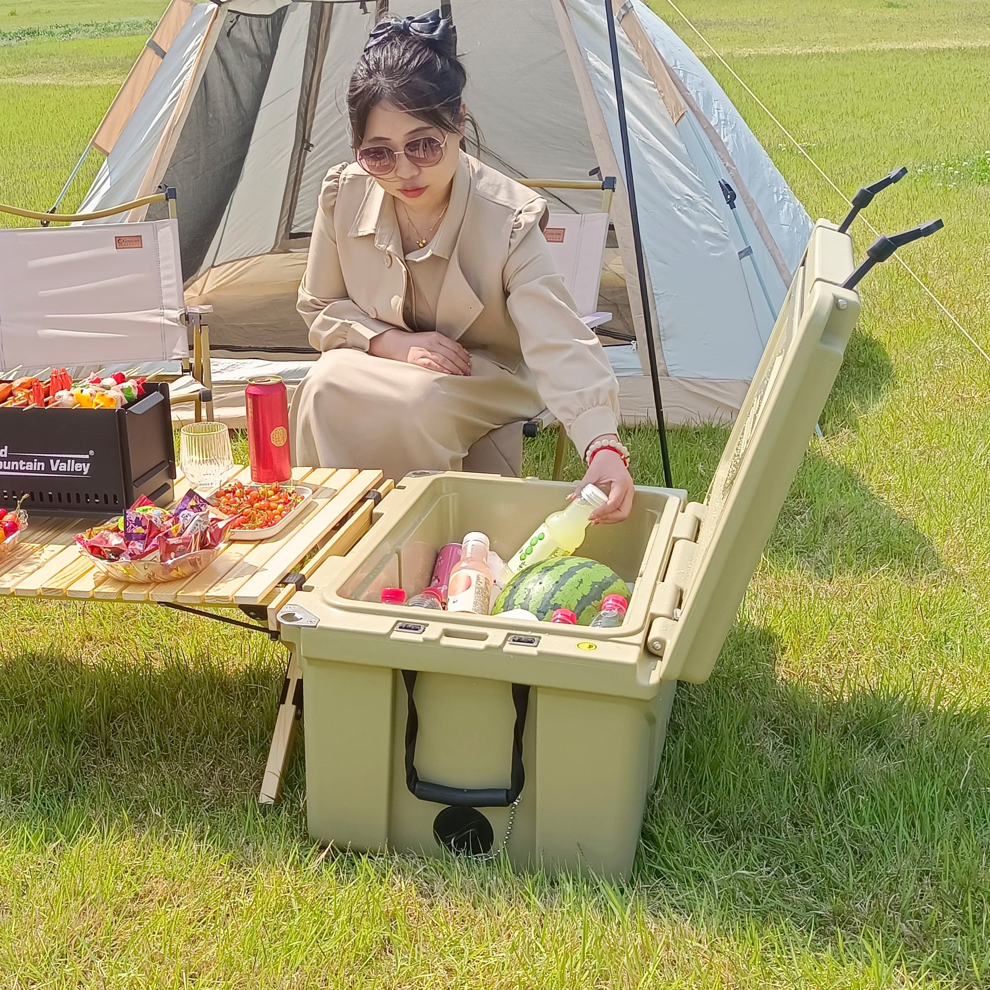 Portable insulated cooler box for outdoor camping, picnic and fishing(khaki) - KiKiUMi