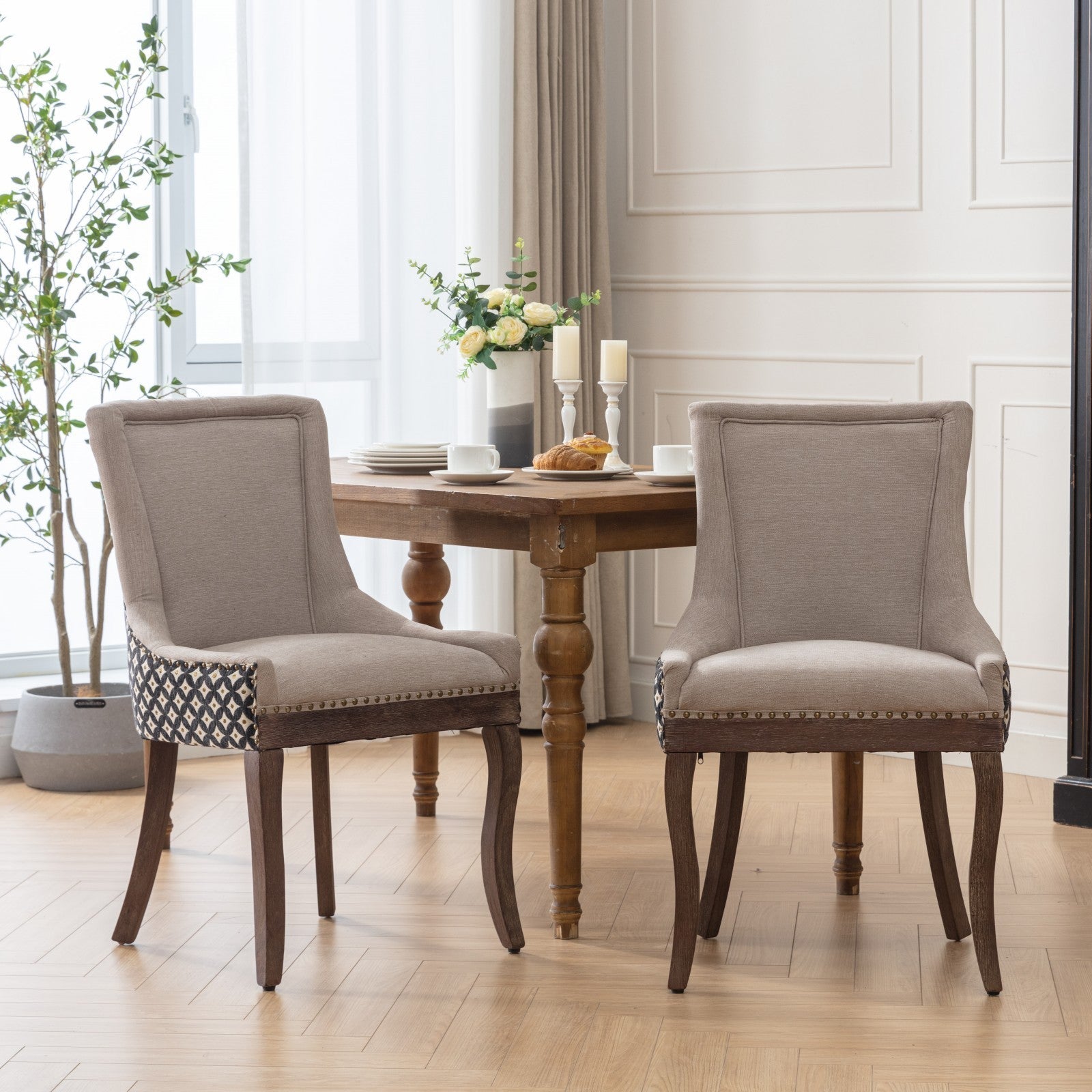 Retro-style thickened fabric light luxury high-back dining chair（beige+black） - KiKiUMi