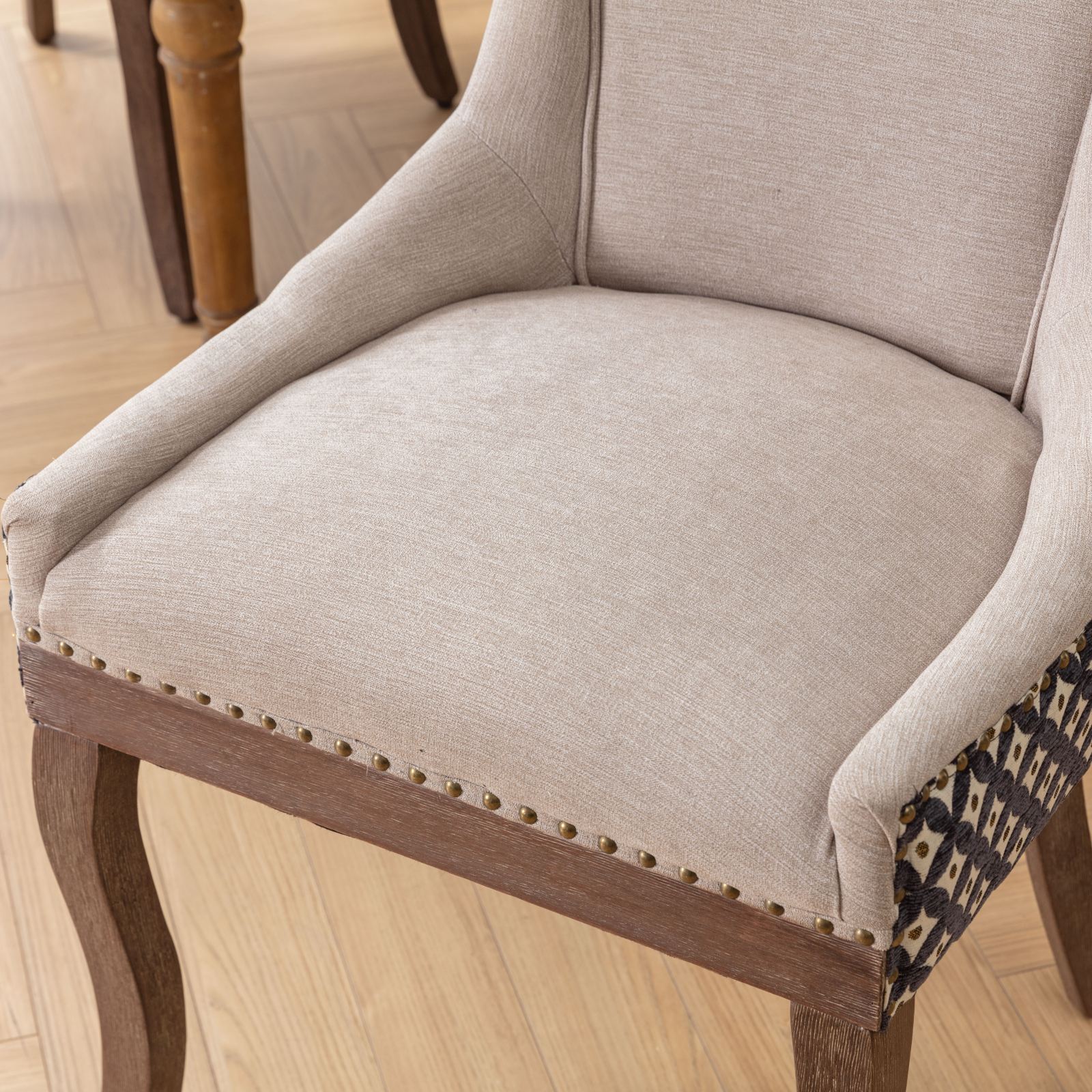 Retro-style thickened fabric light luxury high-back dining chair（beige+black） - KiKiUMi