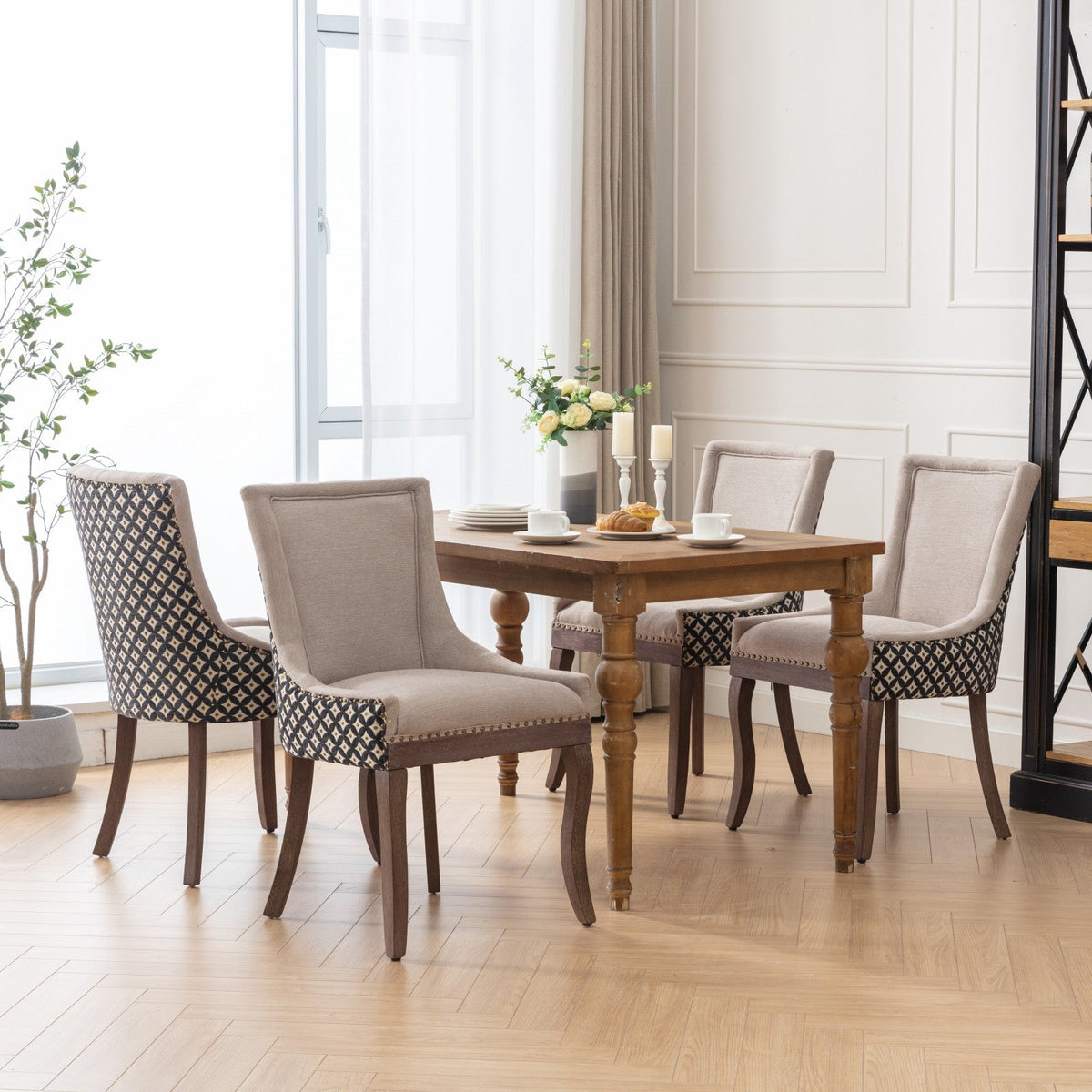 Retro-style thickened fabric light luxury high-back dining chair（beige+black） - KiKiUMi