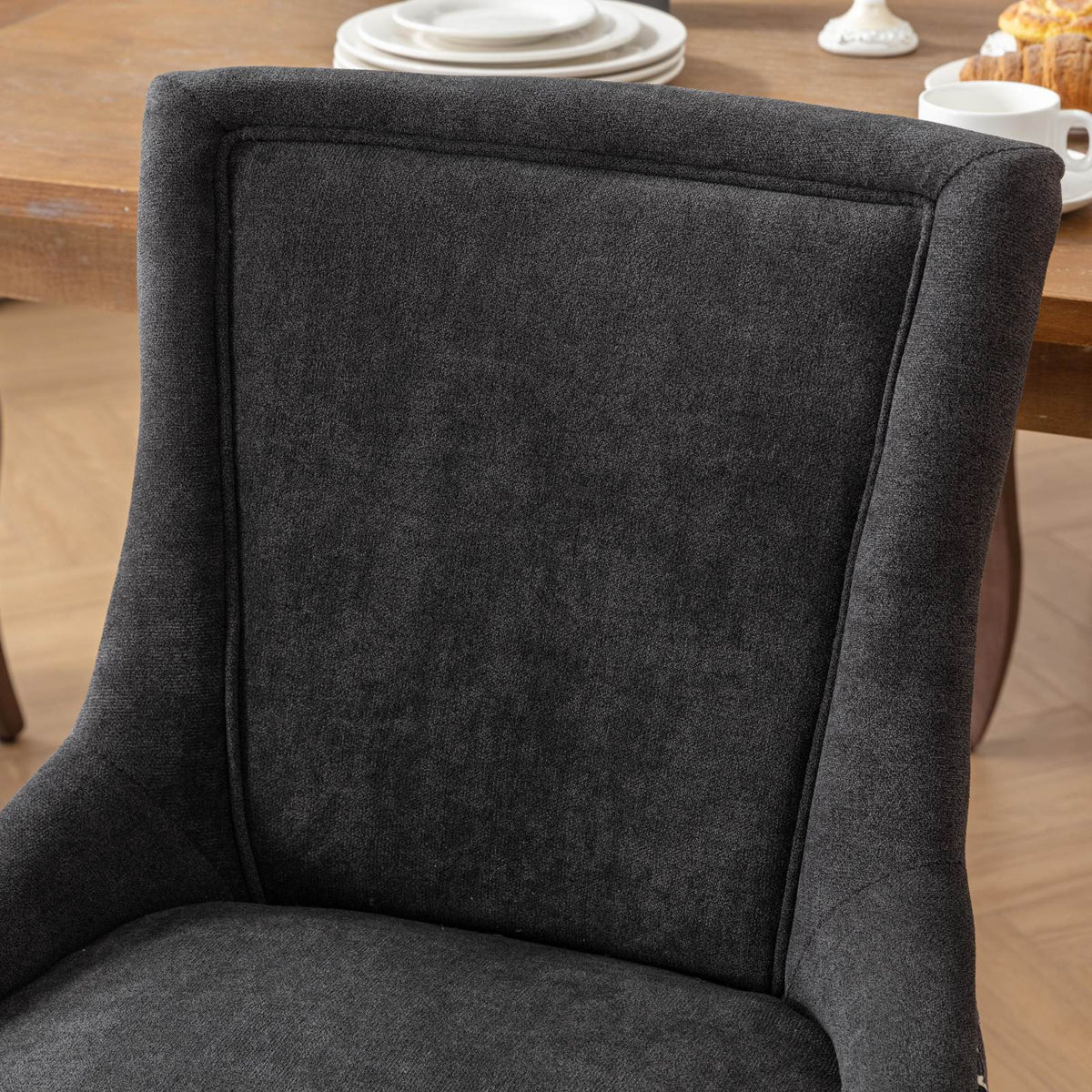 Retro-style thickened fabric light luxury high-back dining chair（black） - KiKiUMi