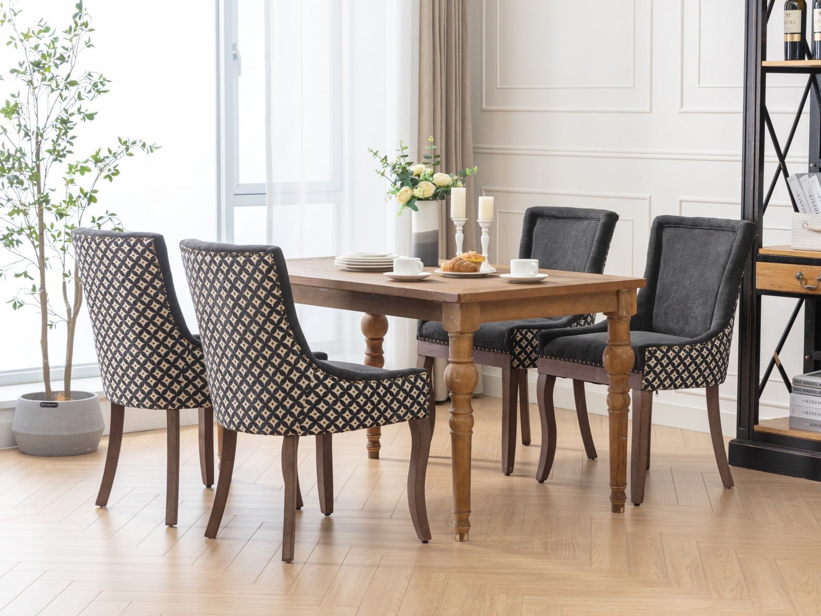 Retro-style thickened fabric light luxury high-back dining chair（black） - KiKiUMi