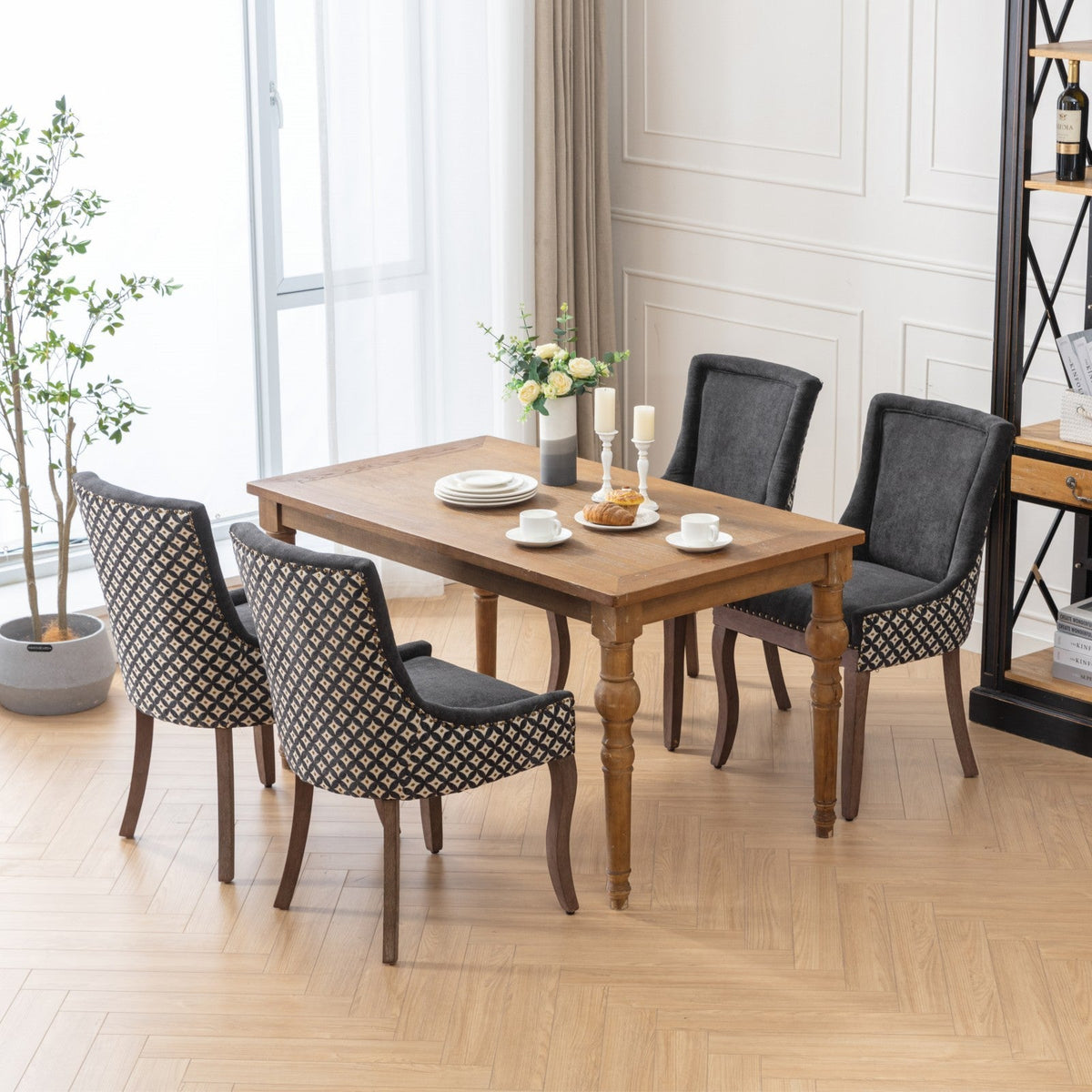 Retro-style thickened fabric light luxury high-back dining chair（black） - KiKiUMi