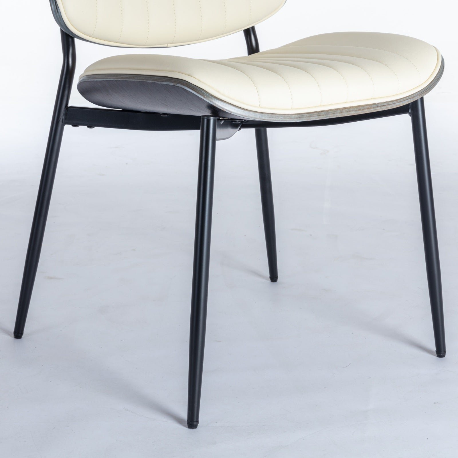 Two modern retro dining chairs from the Middle century - KiKiUMi